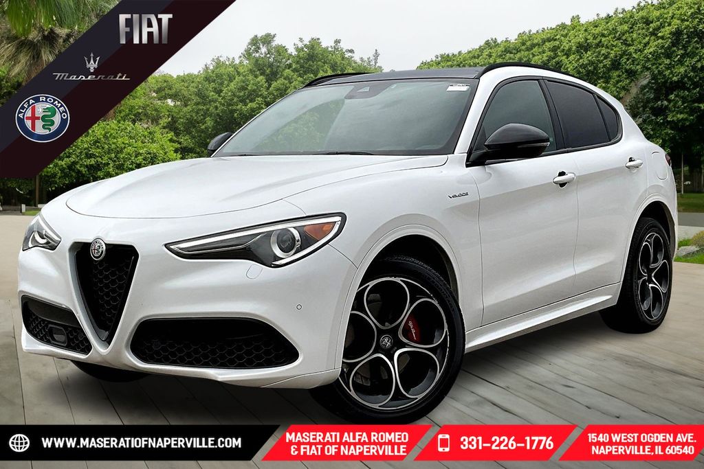 2023 Alfa Romeo Stelvio Veloce AWD