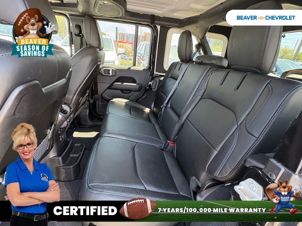 Used 2024 Jeep Wrangler SUV