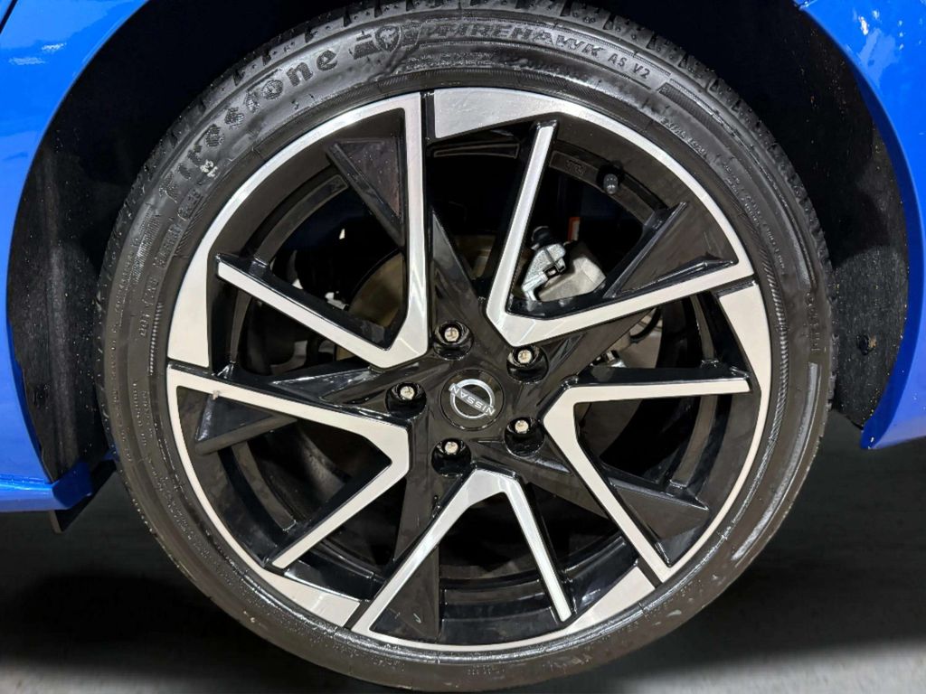 Used 2024 Electric Blue Metallic/Super Black Nissan SR image 27