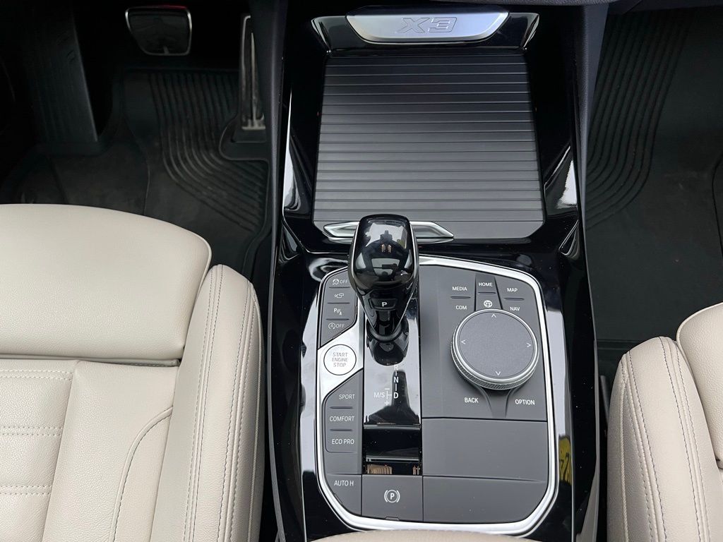 Thumbnail: 2024 BMW X3 - 11