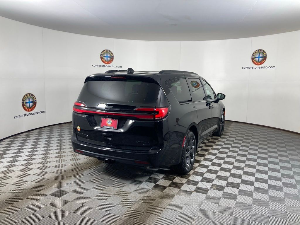 New 2026 Black Chrysler Limited image 20