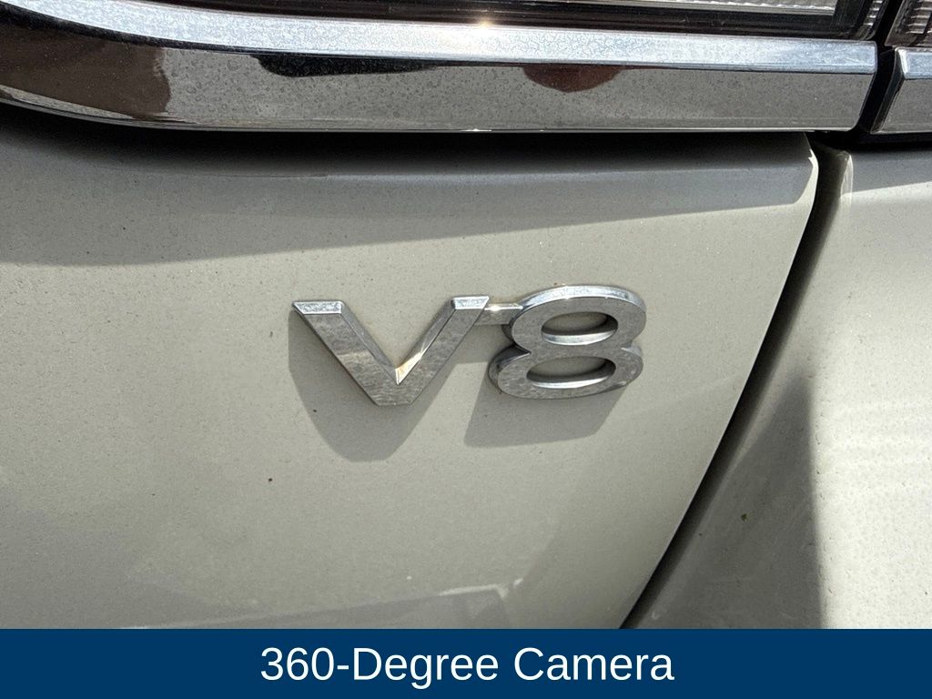 2018 Toyota Land Cruiser V8