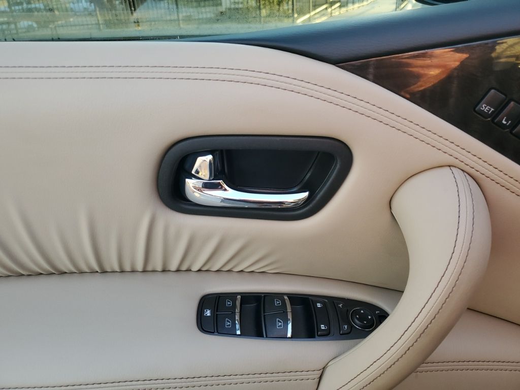 Used Car 2023 Nissan Armada  Platinum For Sale Under $50,000 In Austin, Texas