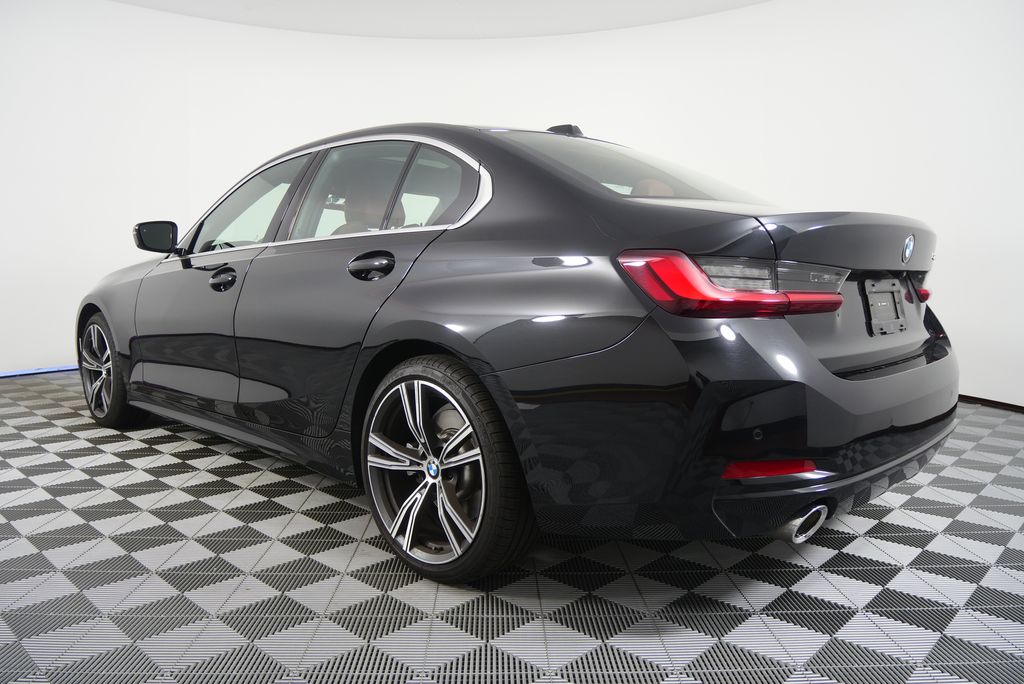 Thumbnail: 2024 BMW 3 Series - 5