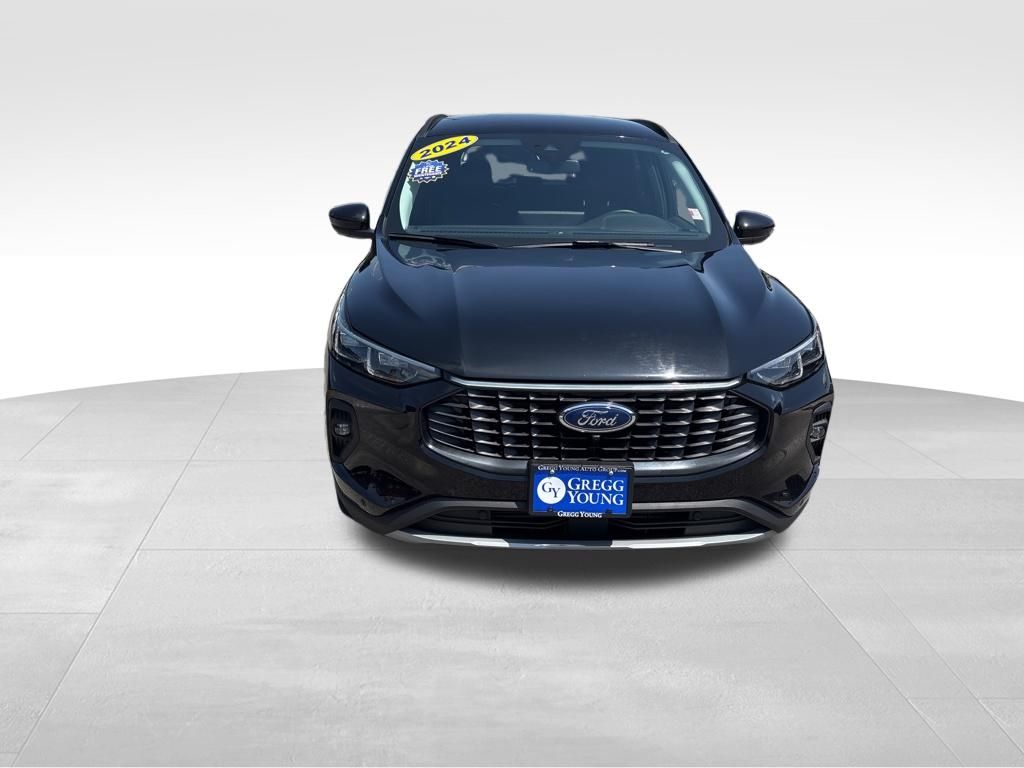 Used 2024 Ford Escape SUV