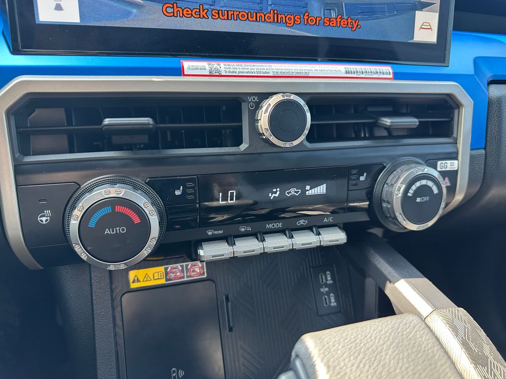 2025 Toyota Tacoma Hybrid TRD Off Road