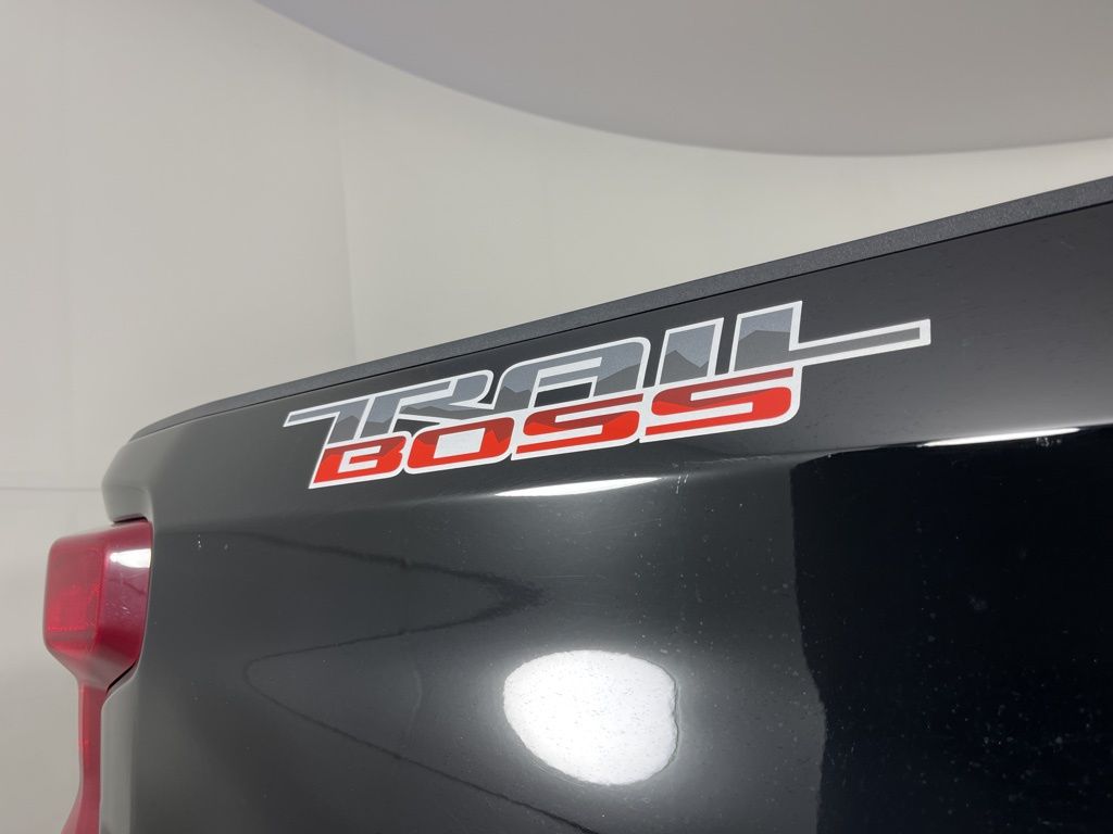 Thumbnail: 2024 Chevrolet Silverado 1500 - 4