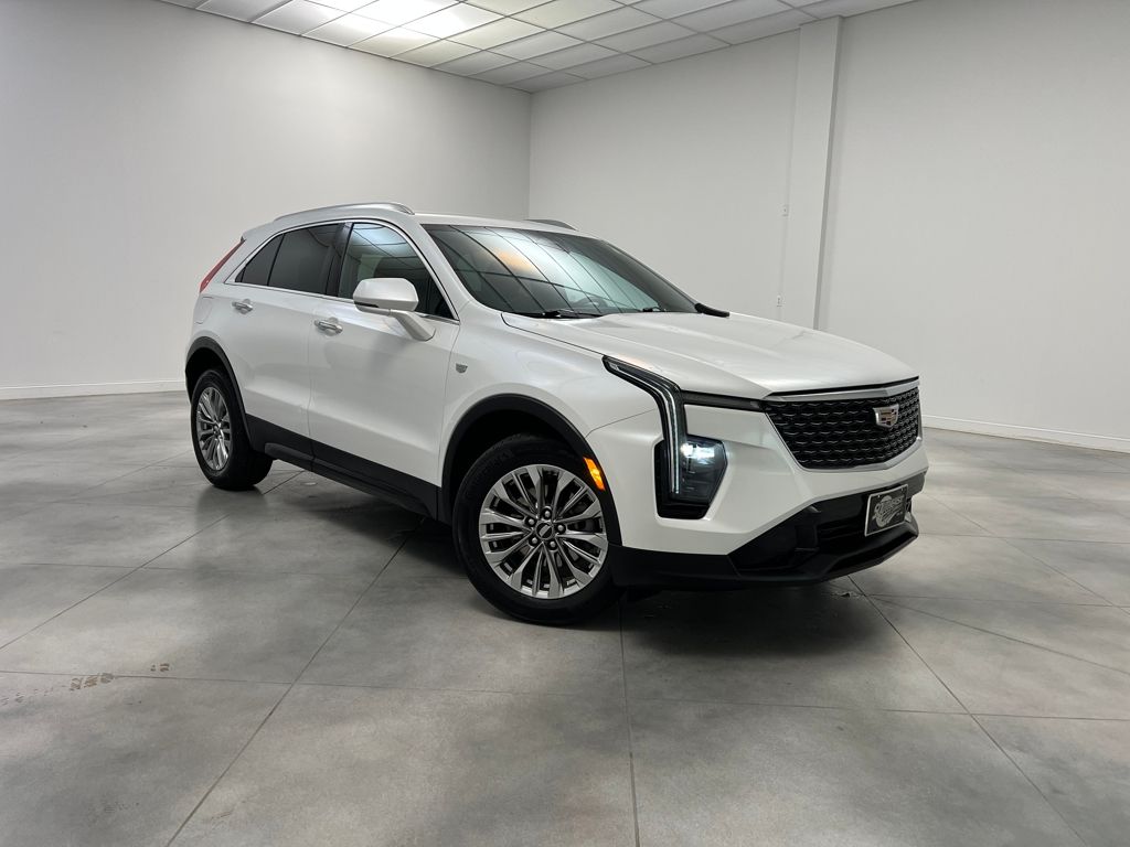 2024 Cadillac XT4 Premium Luxury AWD