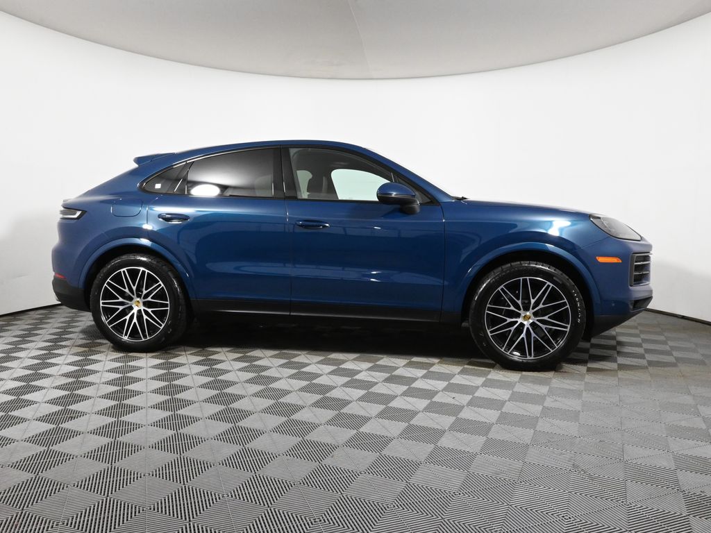 Thumbnail: 2024 Porsche  - 8