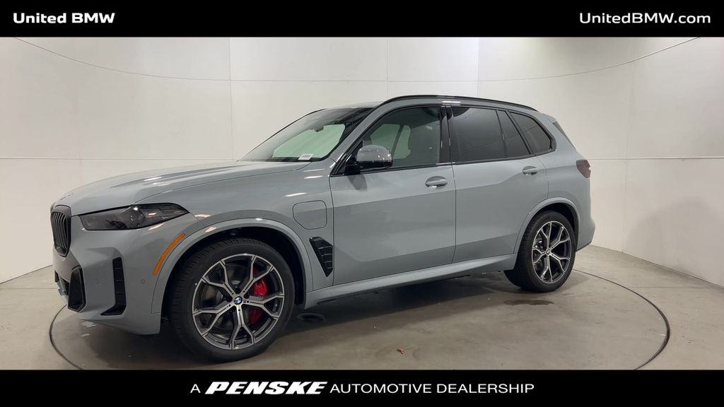 Thumbnail: 2026 BMW X5 - 4