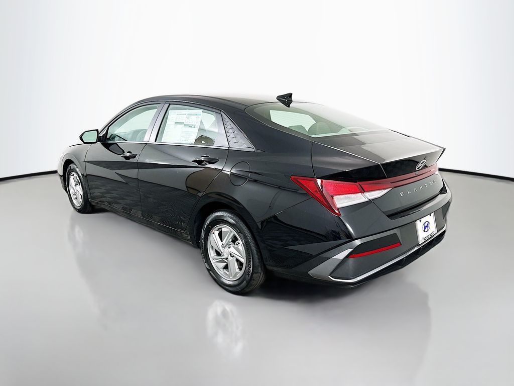 Thumbnail: 2026 Hyundai Elantra - 7
