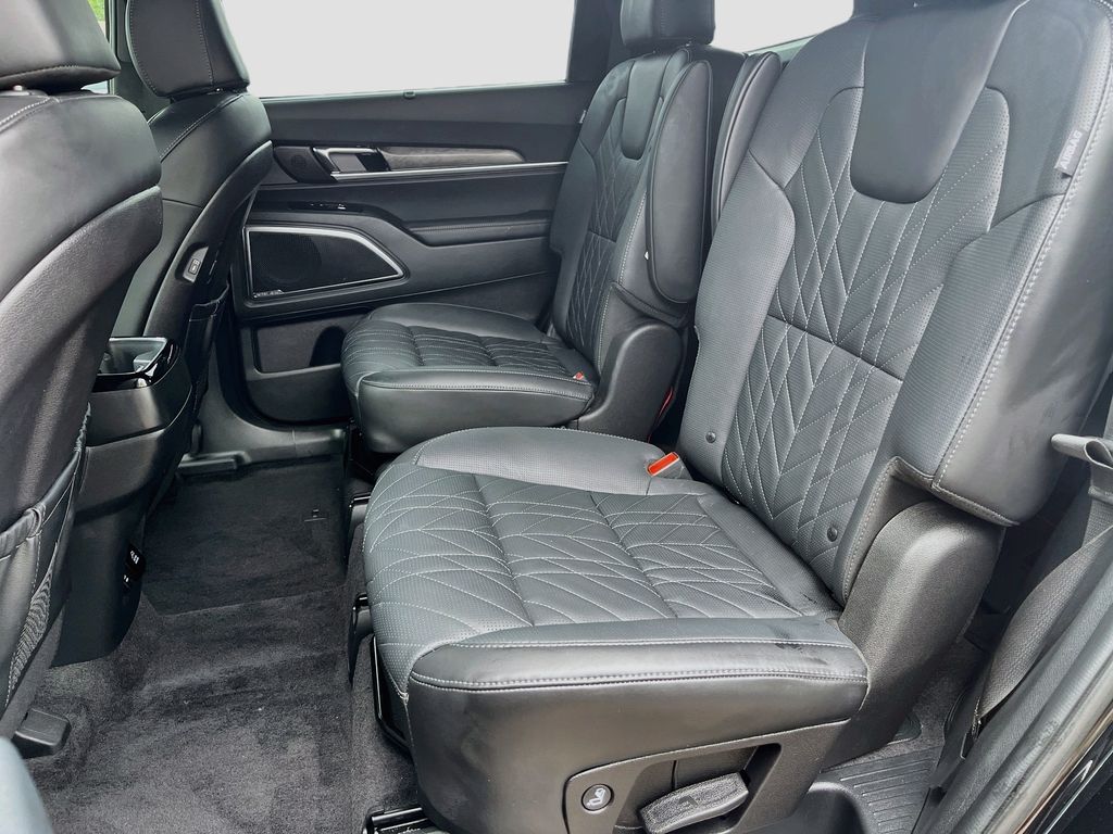 Used 2025 Black Kia SX-Prestige X-Line image 26