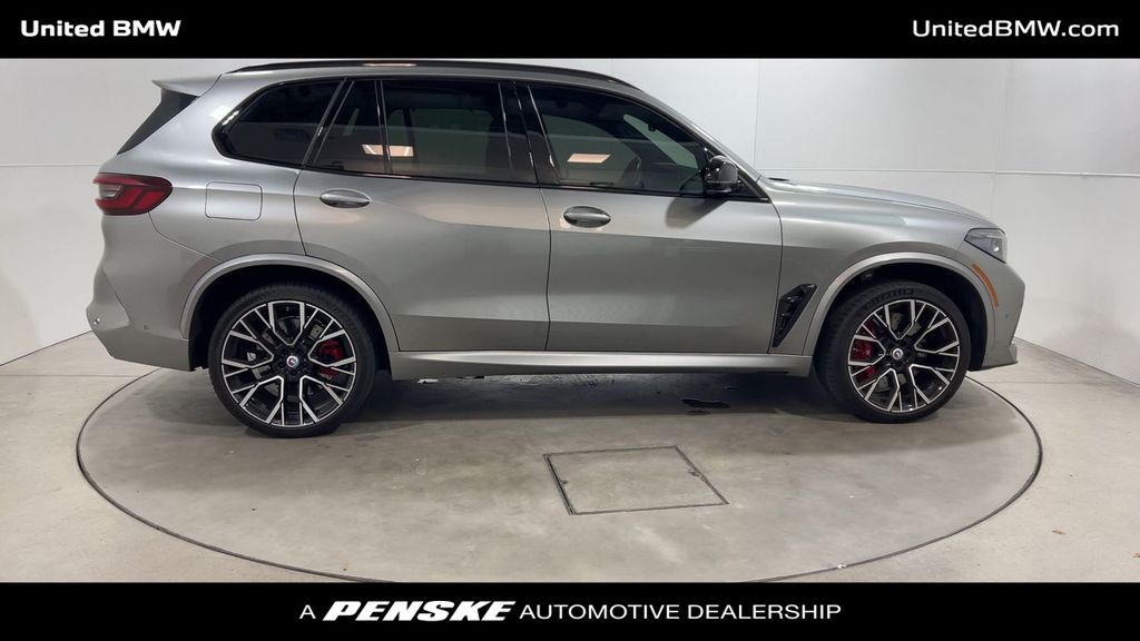 2023 BMW X5 M Competition 9