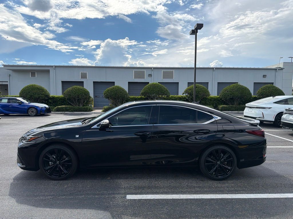 Thumbnail: 2024 Lexus ES - 4