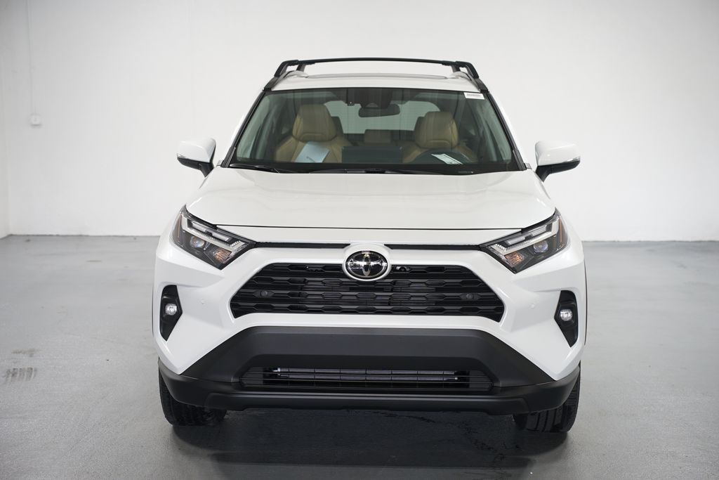 Thumbnail: 2025 Toyota RAV4 - 2