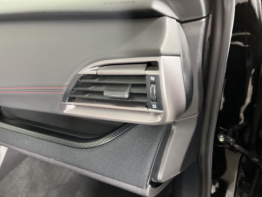 2020 Subaru Legacy Sport 16