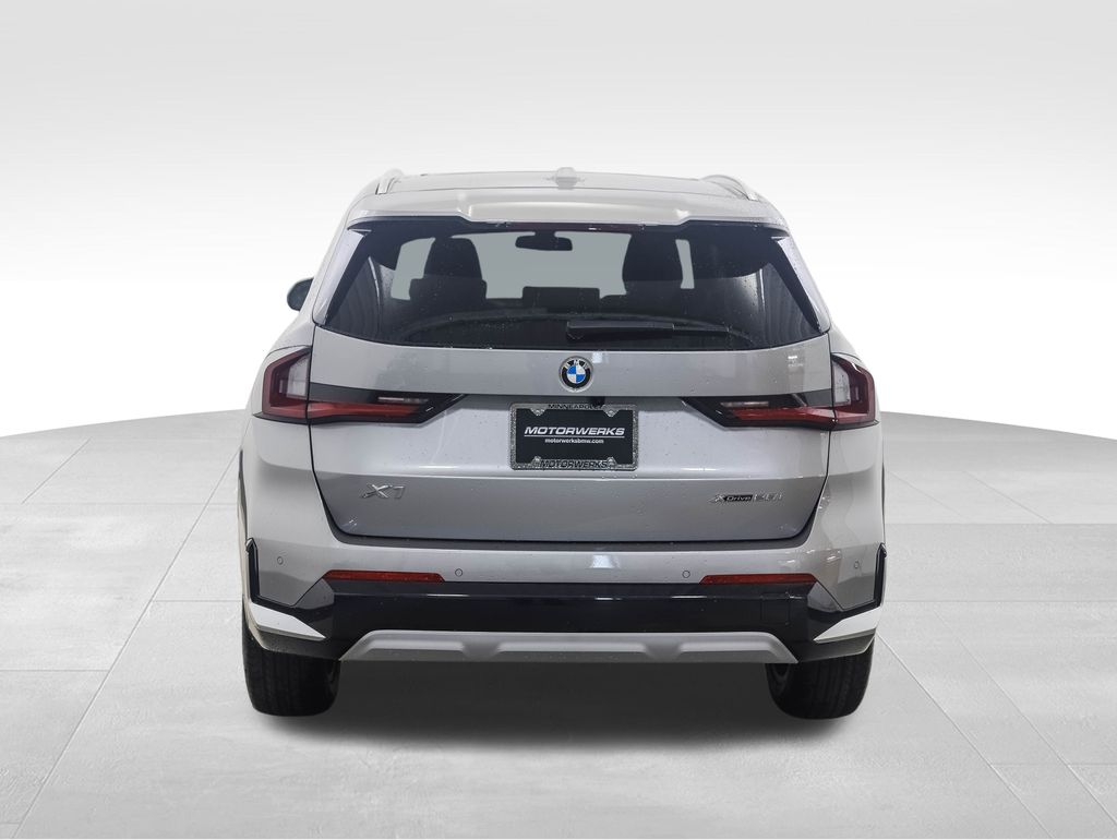 Thumbnail: 2026 BMW X1 - 4