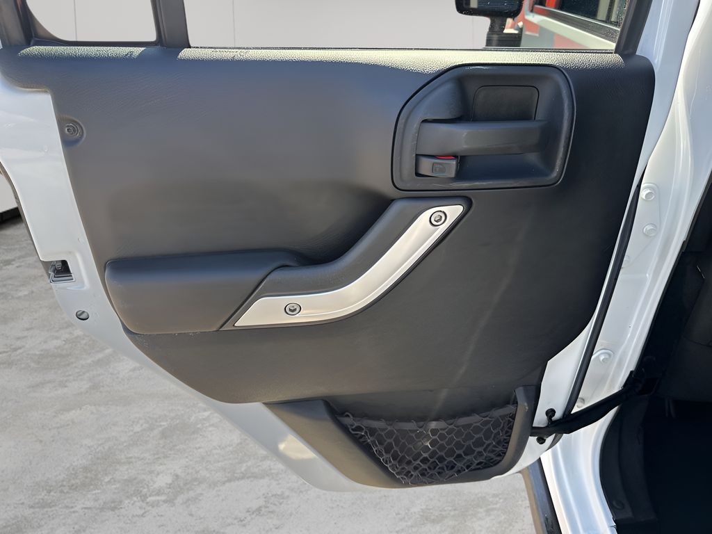 Used Car 2015 Jeep Wrangler  Unlimited Rubicon For Sale Under $25,000 In Austin, Texas