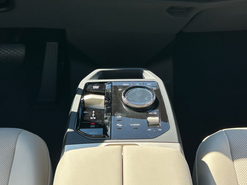 Thumbnail: 2026 BMW iX - 26