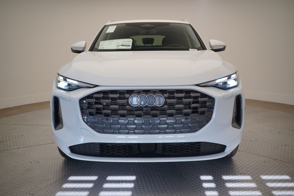 Thumbnail: 2025 Audi Q5 - 5