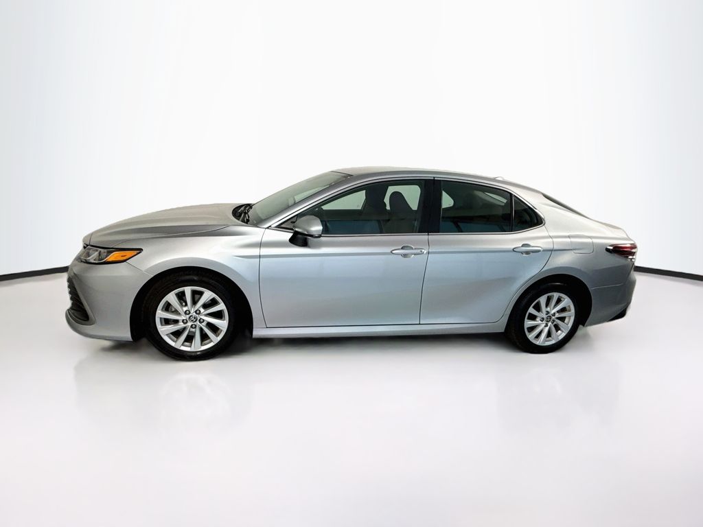 Thumbnail: 2023 Toyota Camry - 8