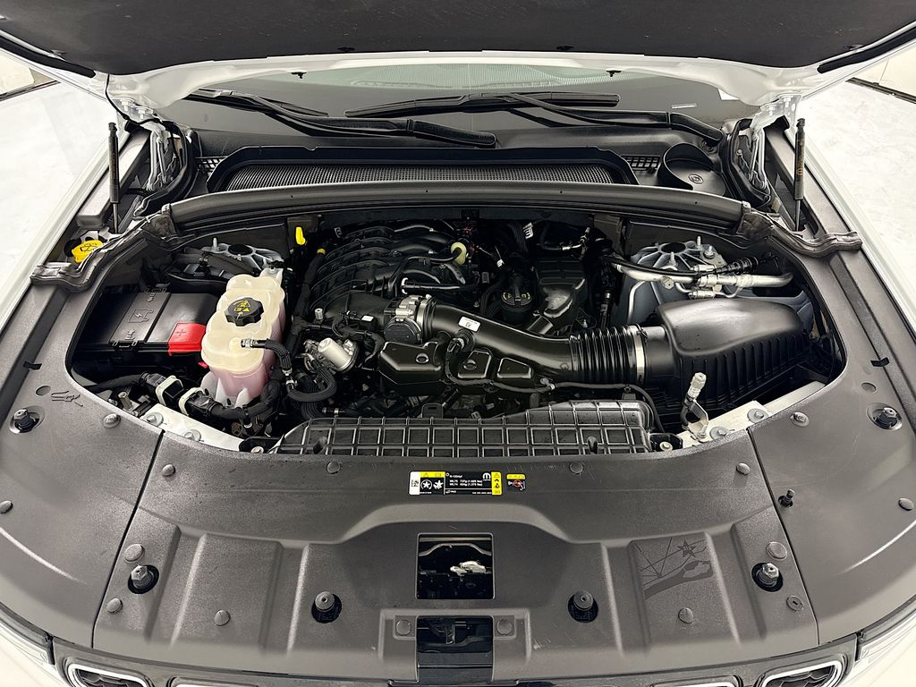 Thumbnail: 2025 Jeep Grand Cherokee L - 30