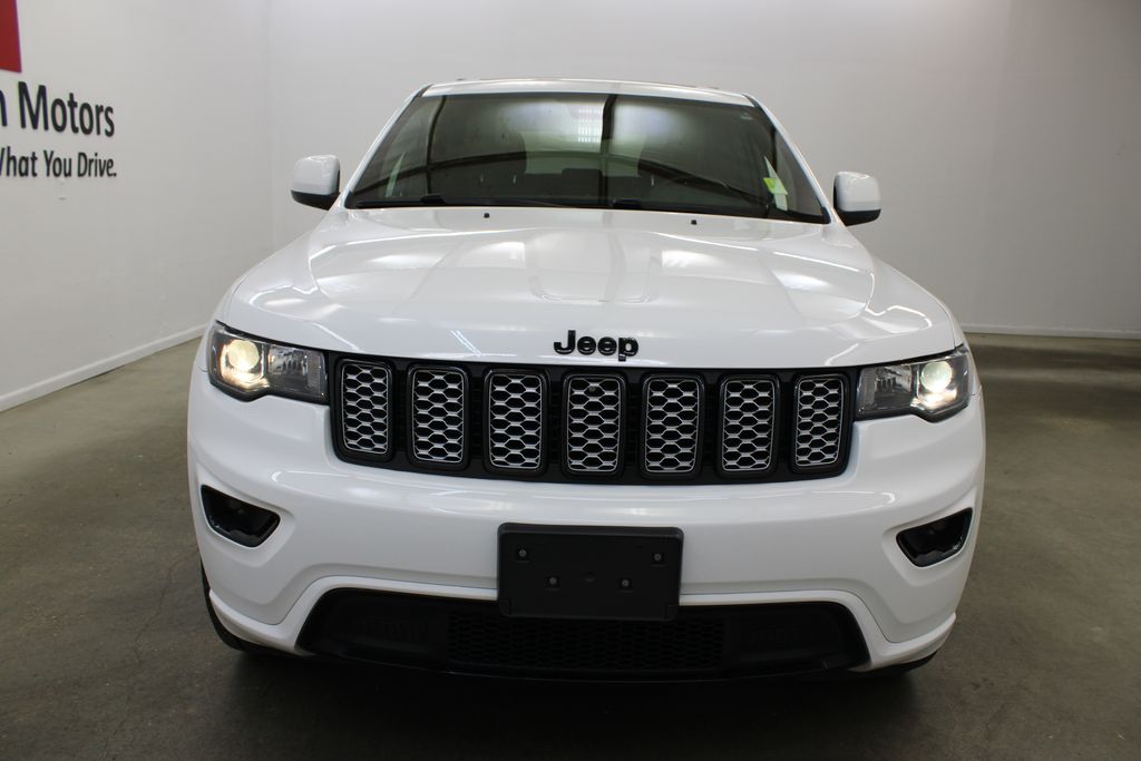 used 2022 Jeep Grand Cherokee WK car, priced at $26,499