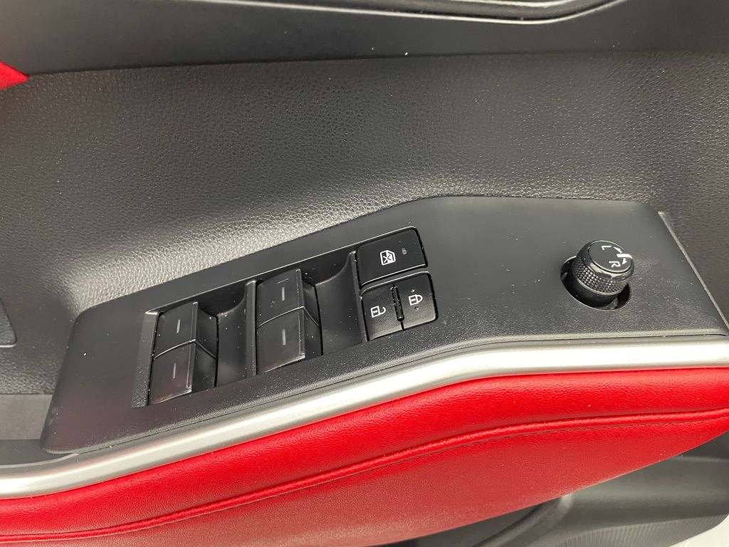 2024 Toyota Highlander XSE 10