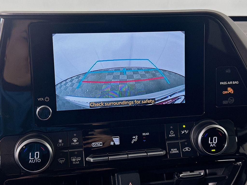 Thumbnail: 2025 Toyota Highlander - 14