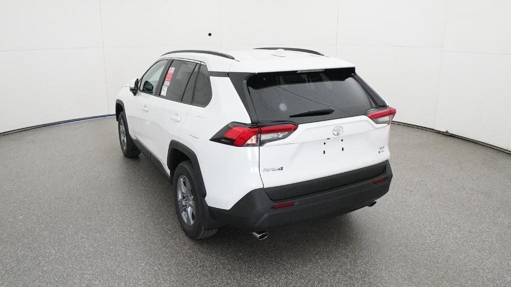 Thumbnail: 2025 Toyota RAV4 - 18