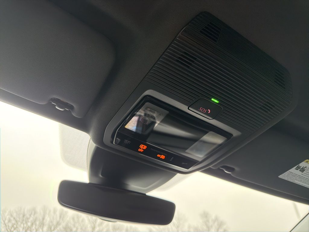 Thumbnail: 2023 Volkswagen Golf - 13