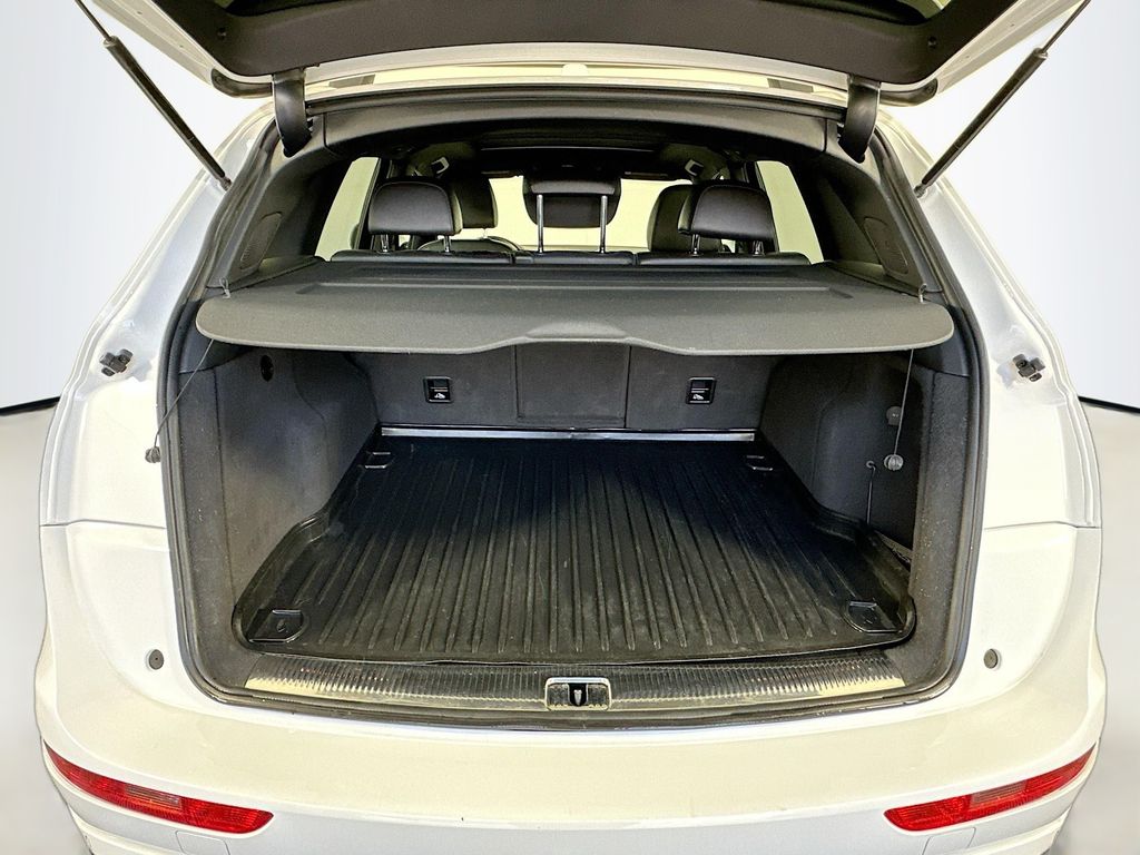 Thumbnail: 2016 Audi Q5 - 27