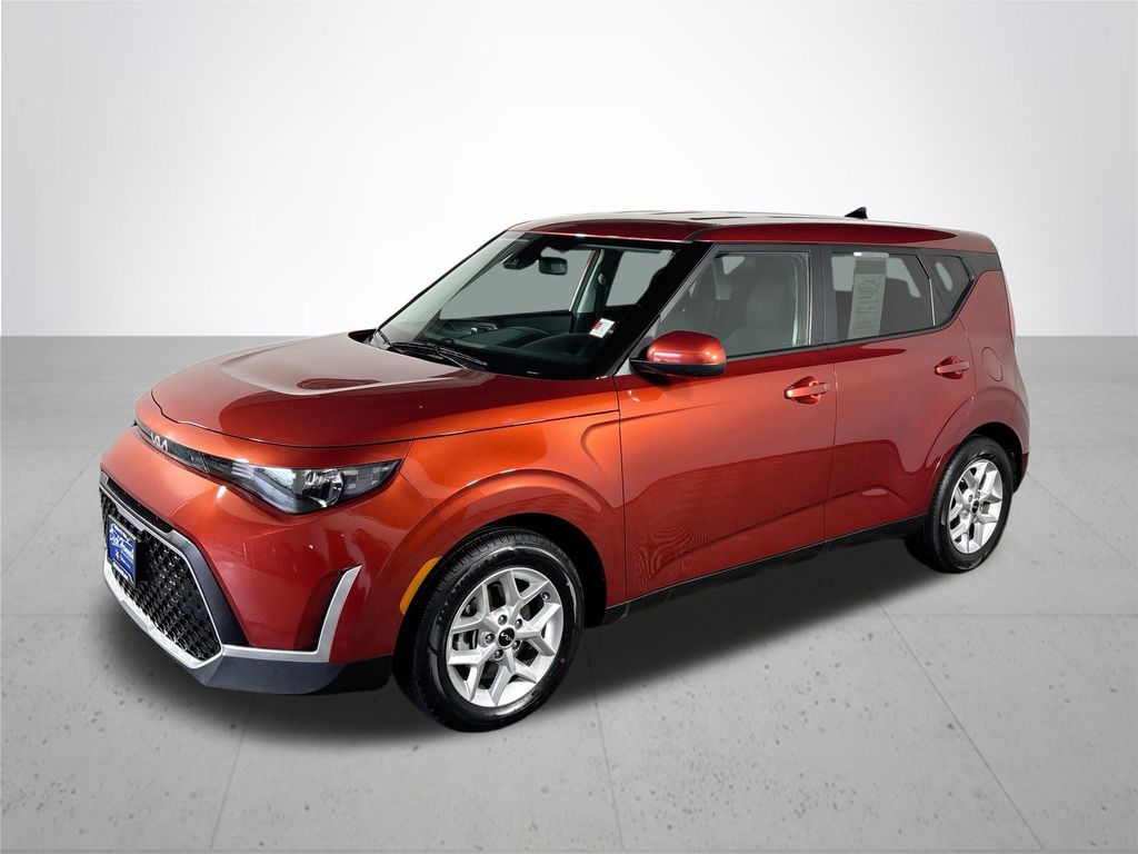 2023 Kia Soul LX