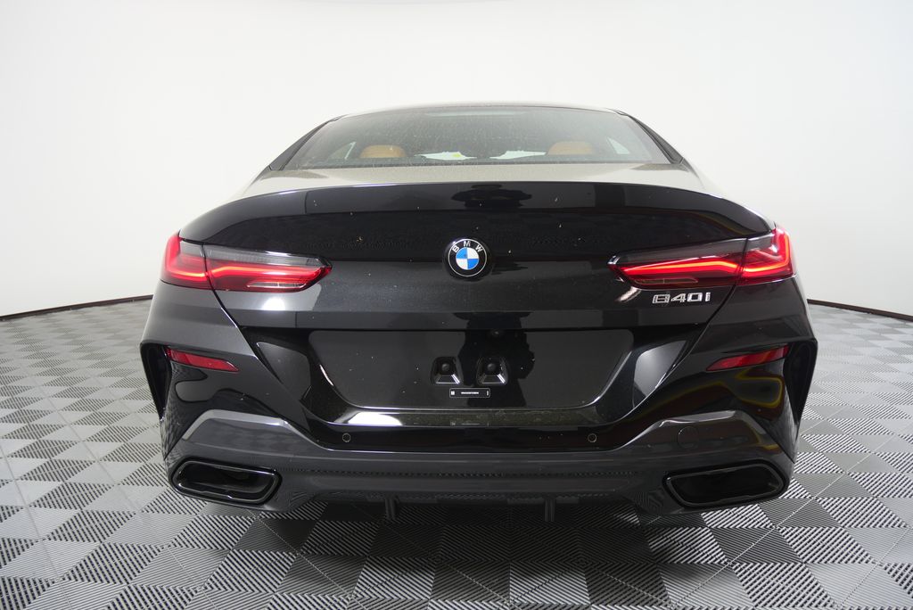 Thumbnail: 2026 BMW 8 Series - 4
