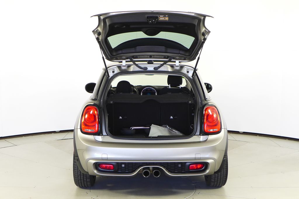 Thumbnail: 2017 MINI Cooper - 10