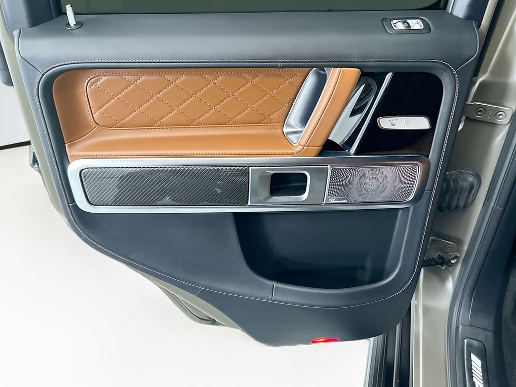 Thumbnail: 2025 Mercedes-Benz G-Class - 24