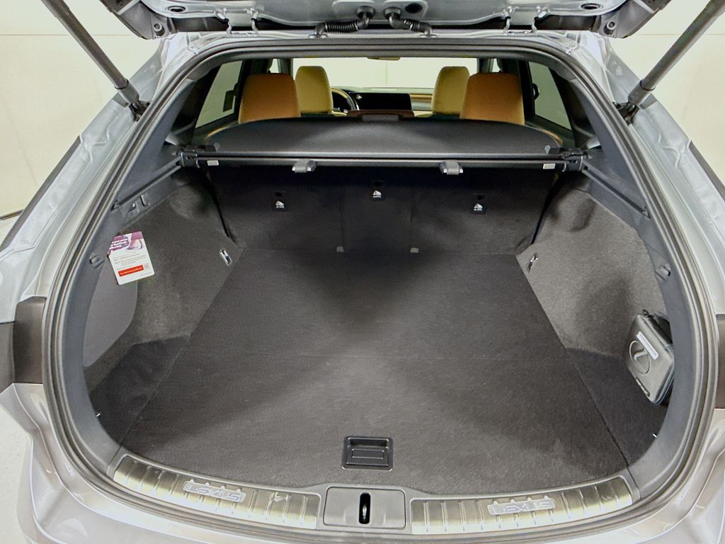 Thumbnail: 2026 Lexus RX - 29