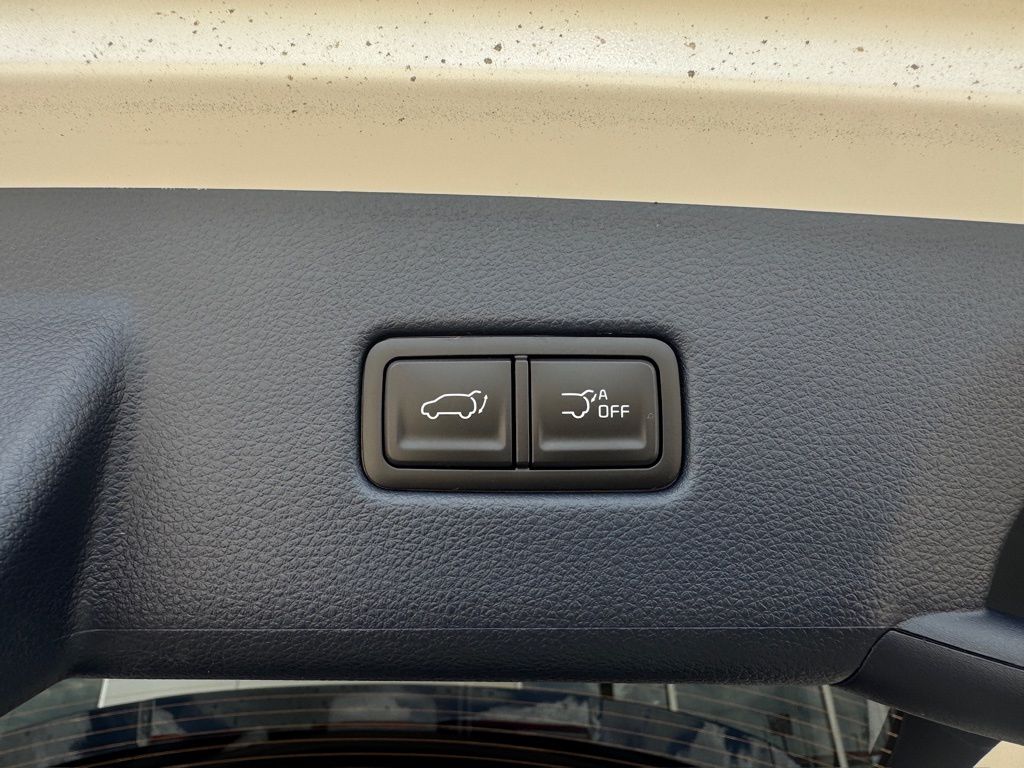 2026 Kia Carnival EX White at Community Kia