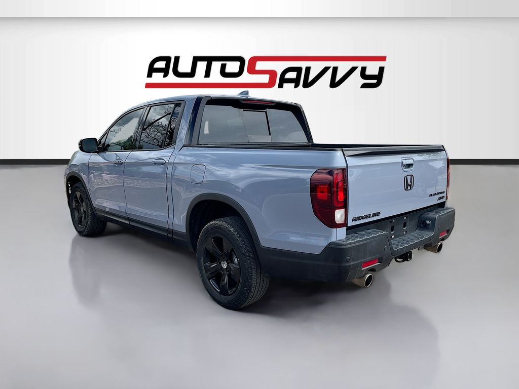 Used 2023 Gray Honda Black Edition image 5