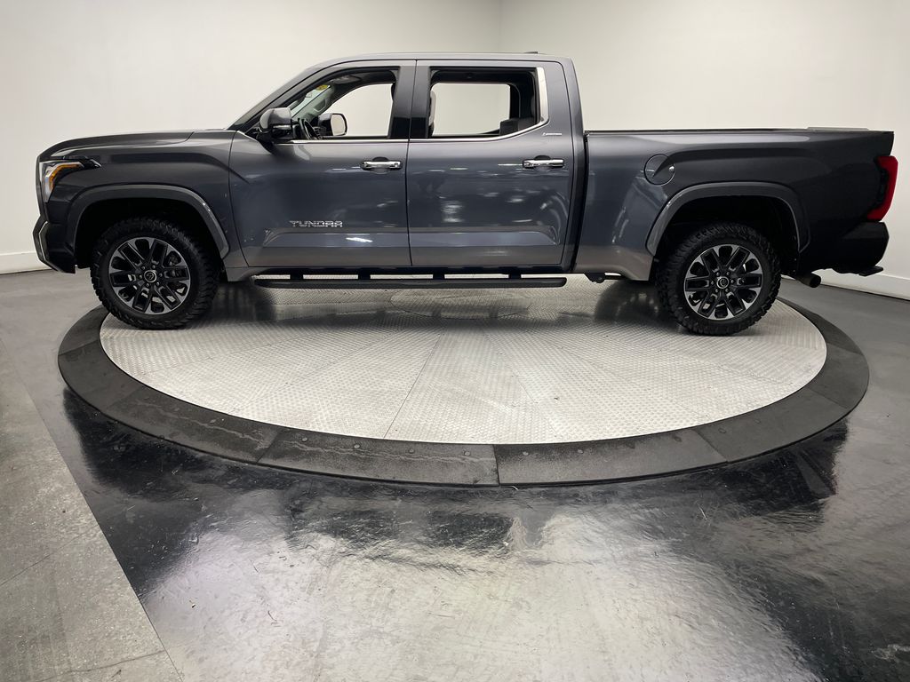 2023 Toyota Tundra Limited 8