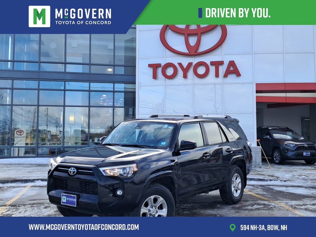 2022 Toyota 4Runner SR5 4WD