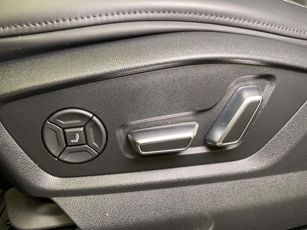 2025 Audi Q8 55 Prestige Black at Audi Porsche Sewickley