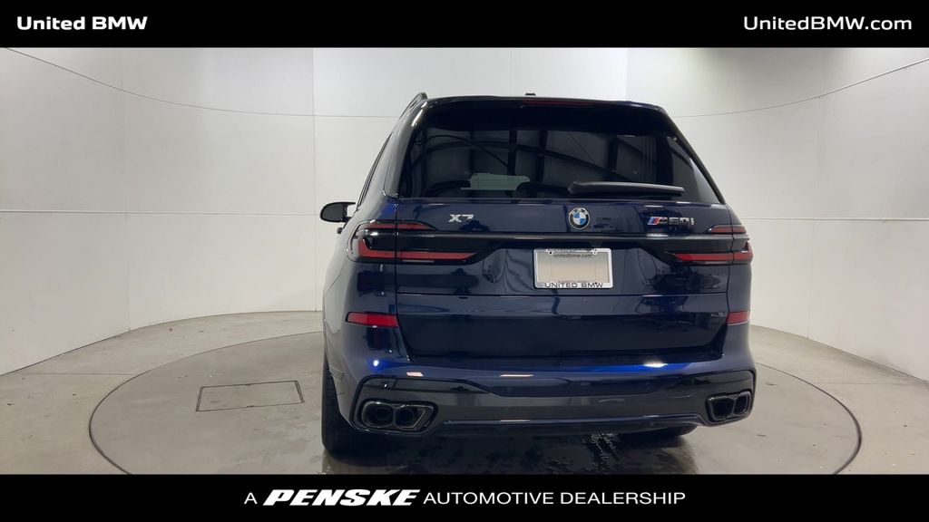 Thumbnail: 2026 BMW X7 - 7