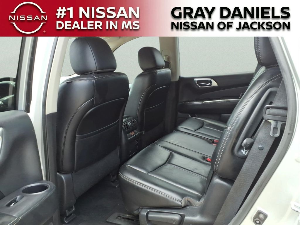 Used 2017 Nissan Pathfinder SUV
