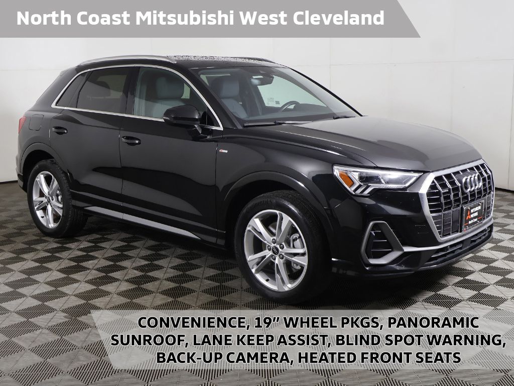 2023 Audi Q3 Premium