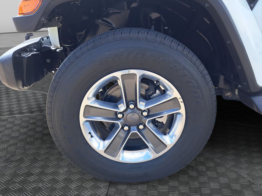 Used Car 2018 Jeep Wrangler  Unlimited Sahara For Sale Under $30,000 In Austin, Texas