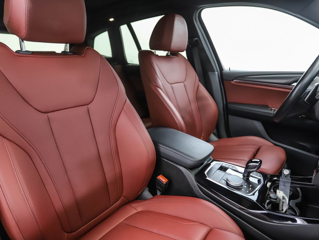 2023 BMW X3 xDrive30i 32