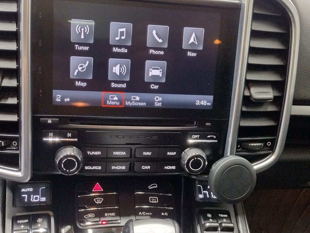 2017 Porsche Cayenne Base