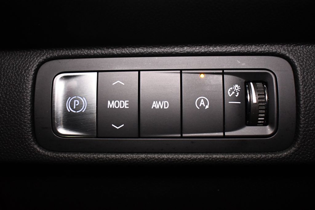 Thumbnail: 2025 Chevrolet Traverse - 19