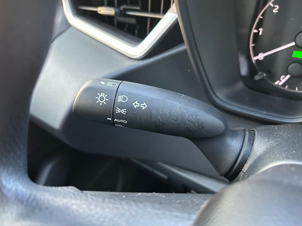 Thumbnail: 2025 Toyota Corolla - 21